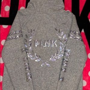 ISO DO NOT BUY!!! Need matching joggers!